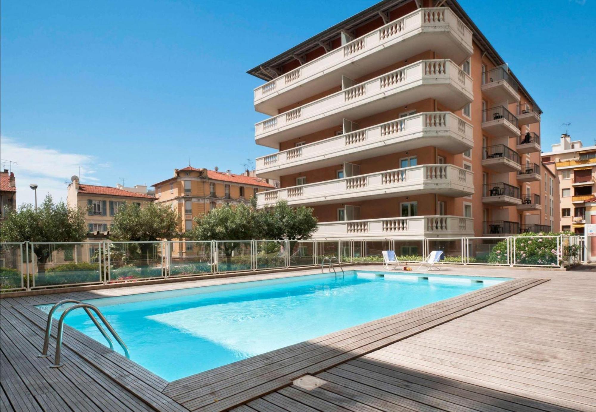 Domes Résidence Piscine Nizza Esterno foto